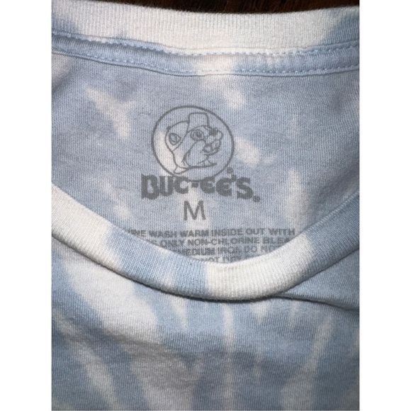 Buc-ee’s Texas Blue Bonnets Bleached Tee - Picture 4 of 4